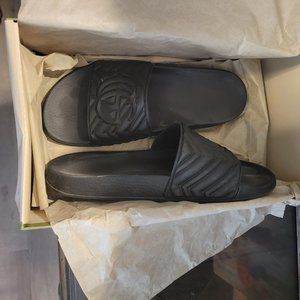 Gucci Matelassé Rubber Slide Size 10G (11US)